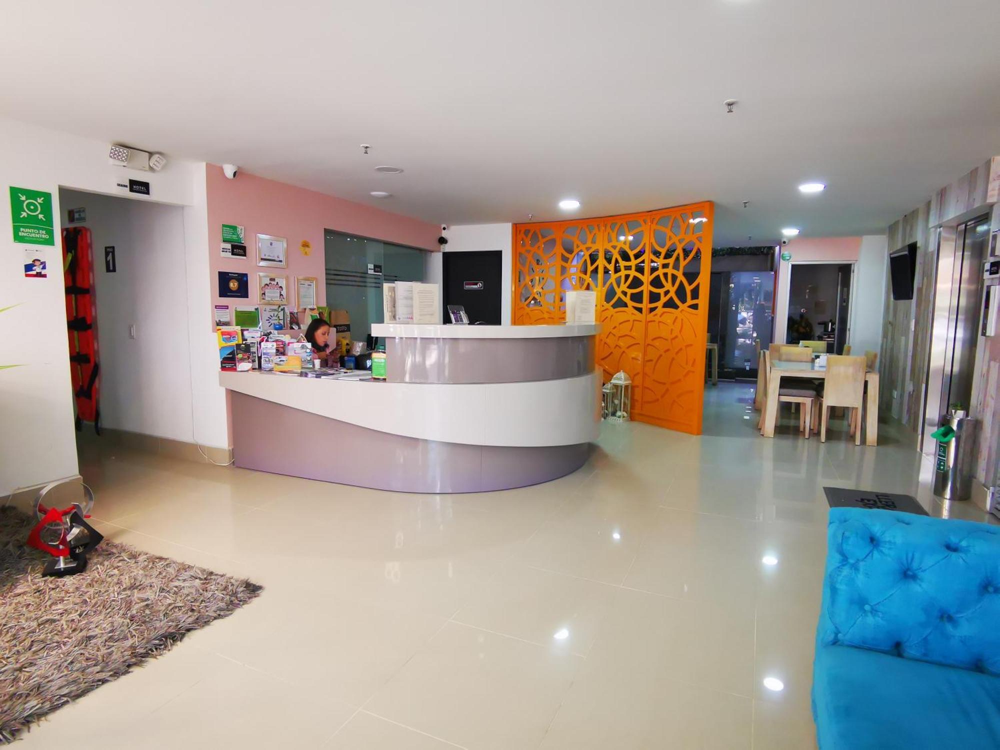 Hotel Lleras Express Medellín Esterno foto