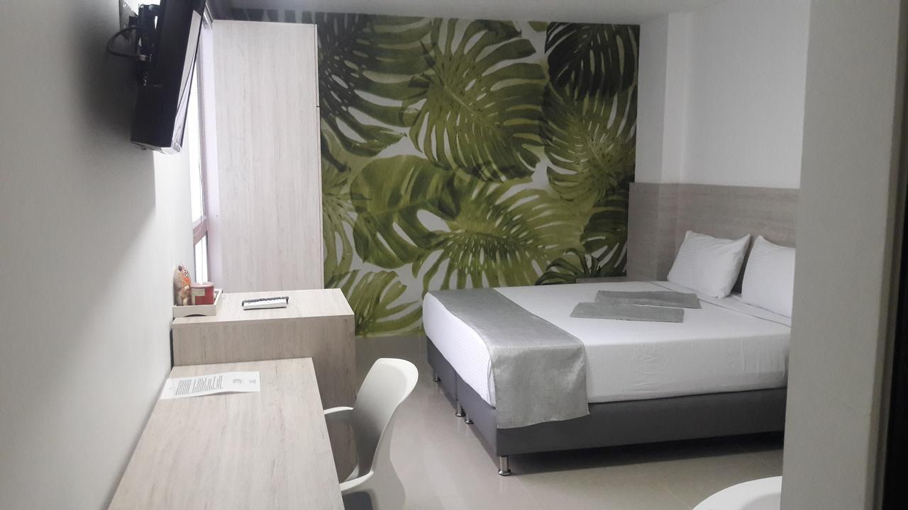 Hotel Lleras Express Medellín Esterno foto